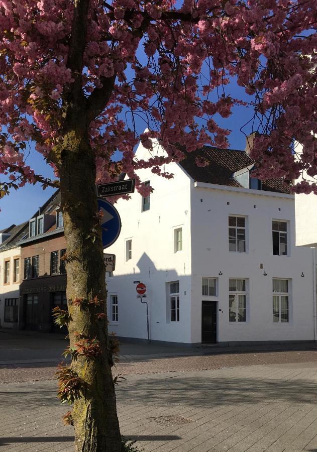 Stadsvilla Met Patio In Centrum Maastricht Exterior foto